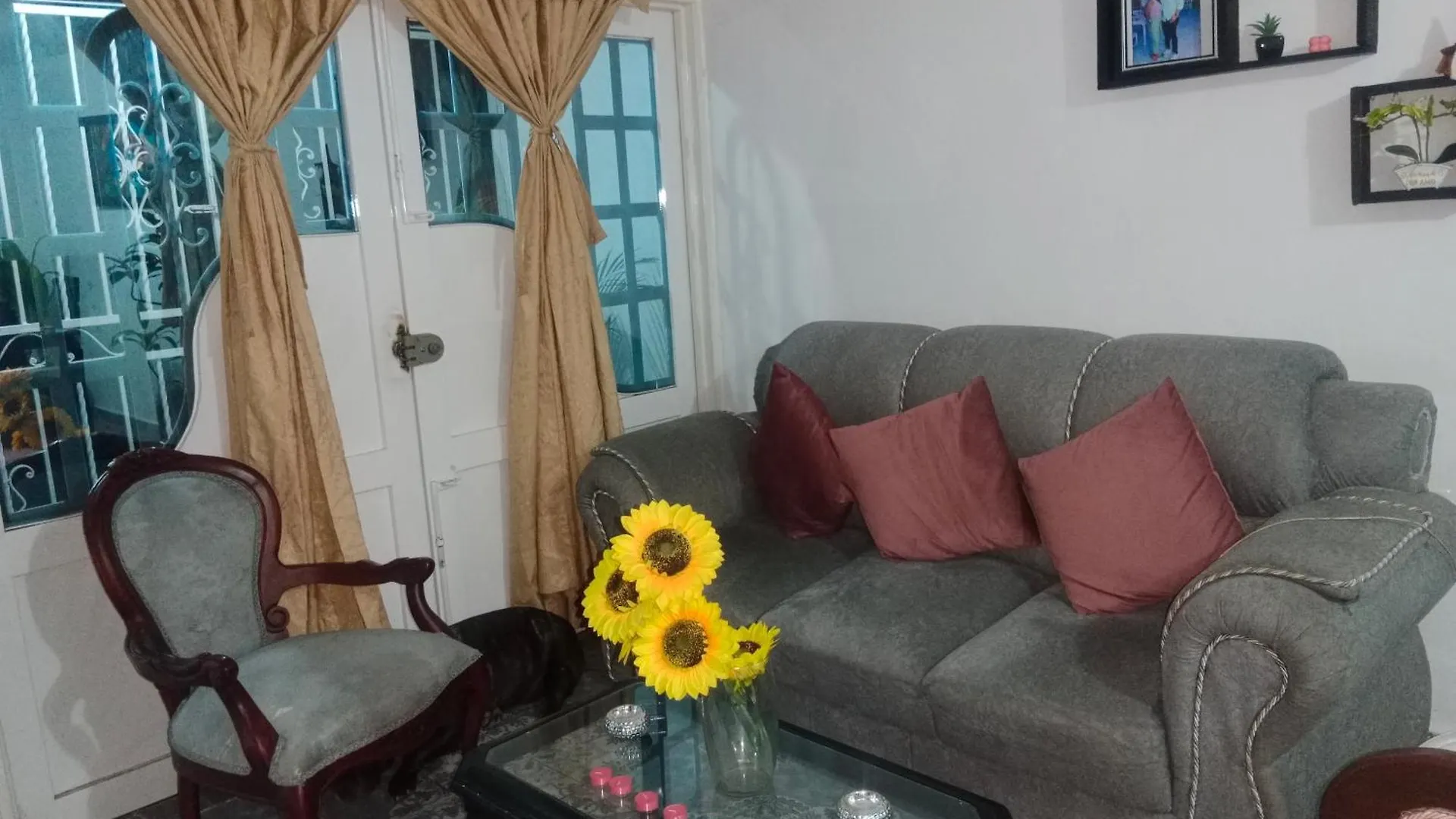 Homestay Quedate Con Nelly Cali Colombia